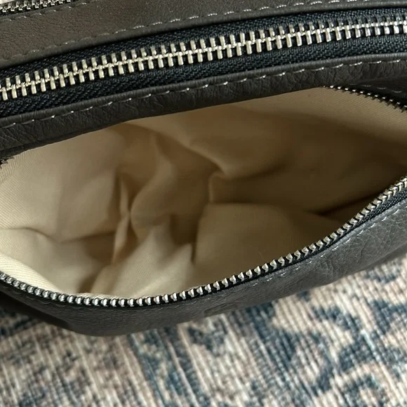 Valentina In Pell Gray Leather Toiletry Travel Case made in Italy Bags